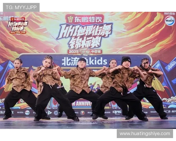 成都街舞队在世界攀岩锦标赛中以98分领先其他队伍展现强大实力