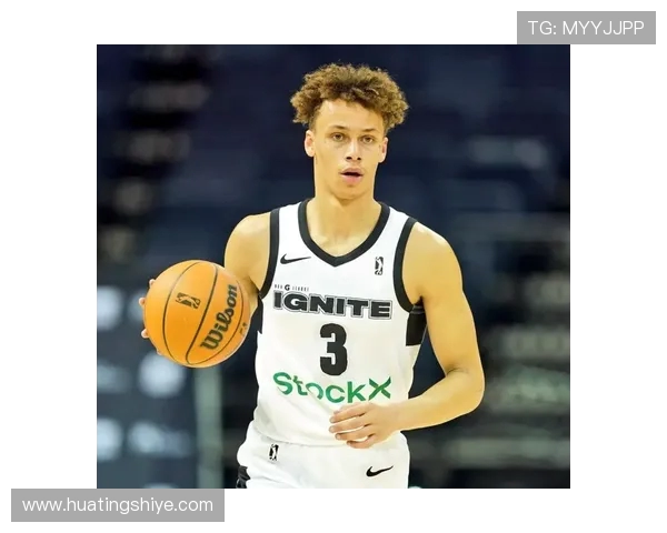 戴森丹尼尔斯的崛起之路:从青涩新星到篮球赛场的璀璨明星 戴森丹尼尔斯的崛起之路:从青涩新星到篮球赛场的璀璨明星